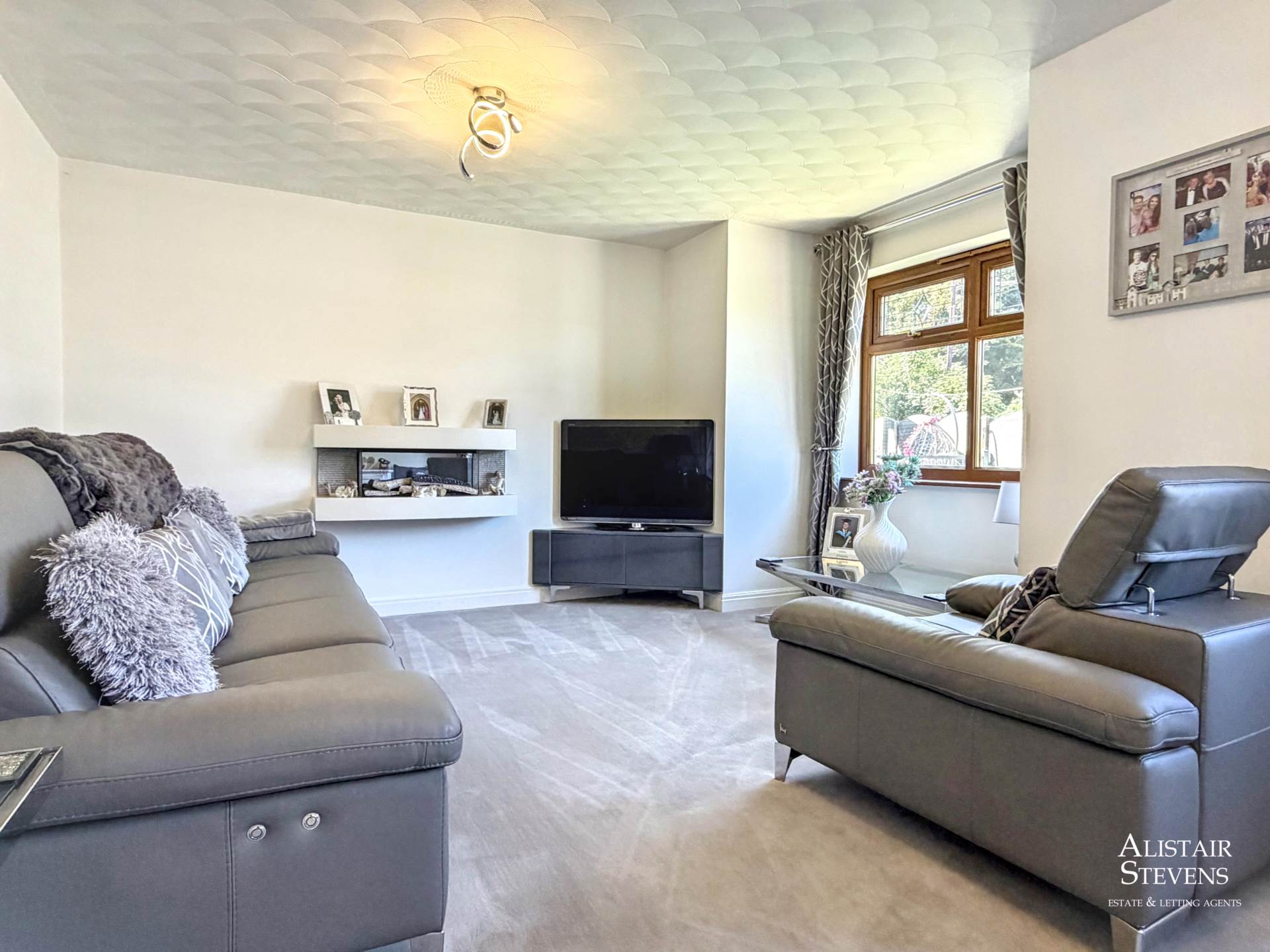 Ferney Field Road, Chadderton, Oldham, Image 6