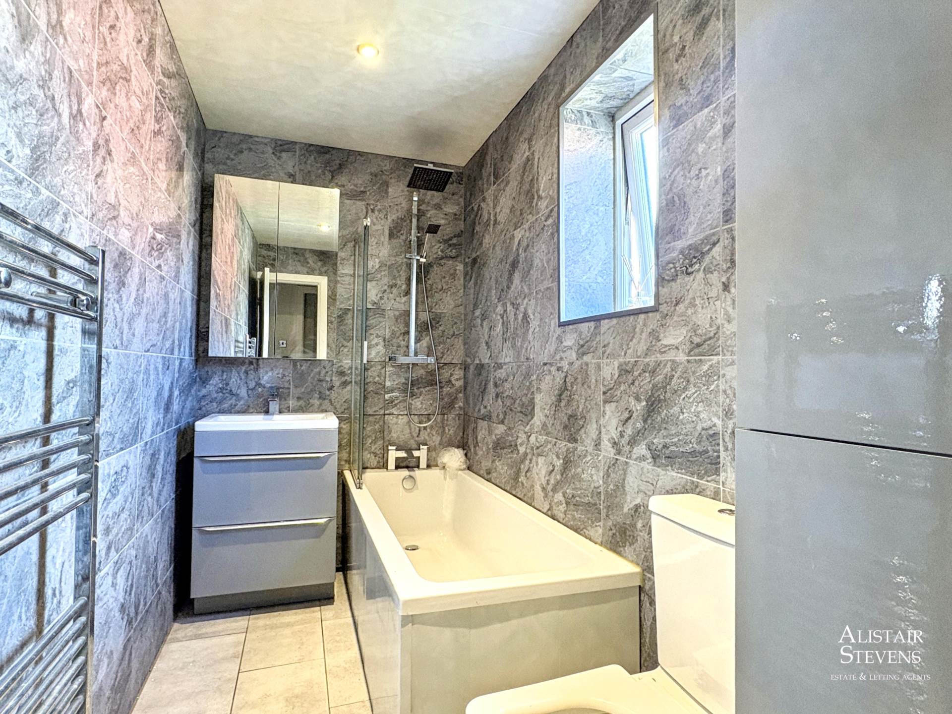 Campania Street, Royton, Image 12