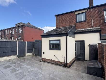 Campania Street, Royton, Image 14