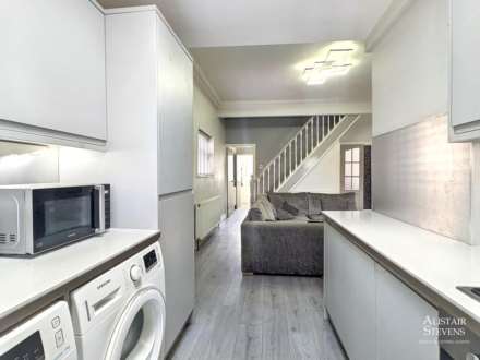 Campania Street, Royton, Image 3