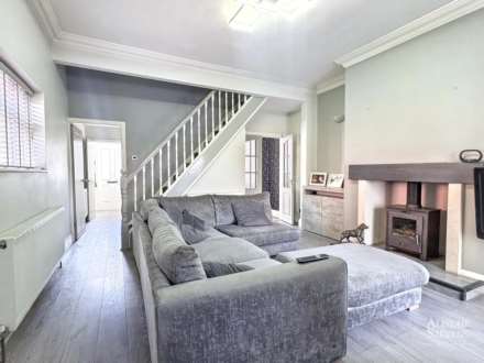 Campania Street, Royton, Image 4