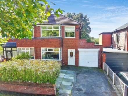 Foxdenton Lane, Chadderton