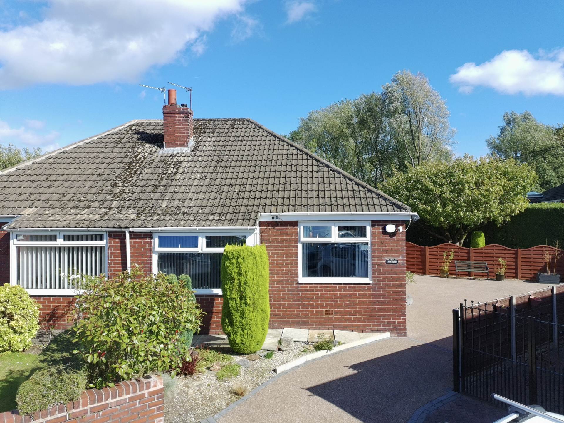 Strand Way, Oldham, Image 1