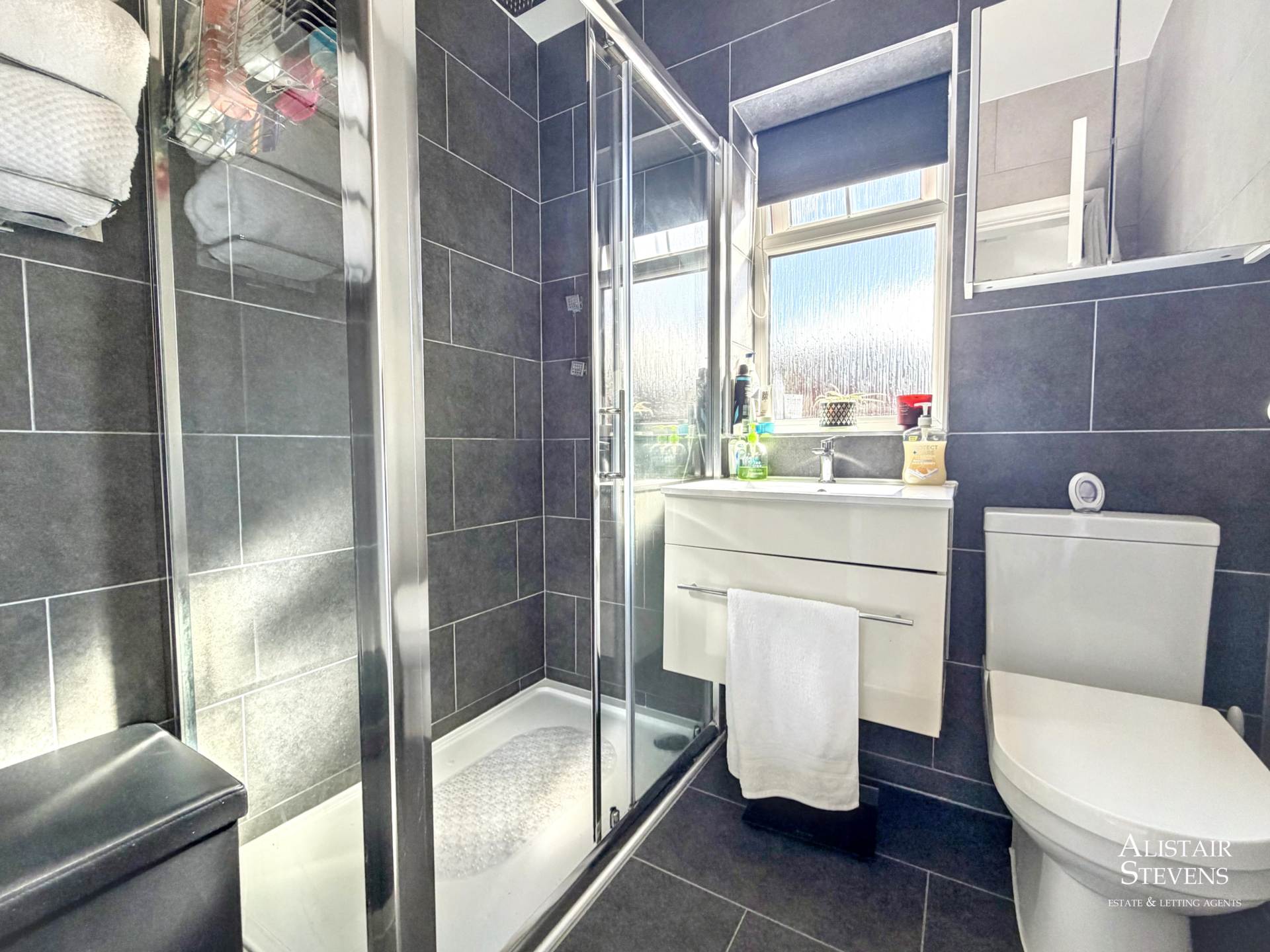Strand Way, Oldham, Image 11