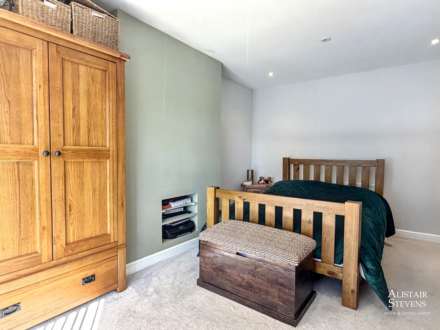 Strand Way, Oldham, Image 8