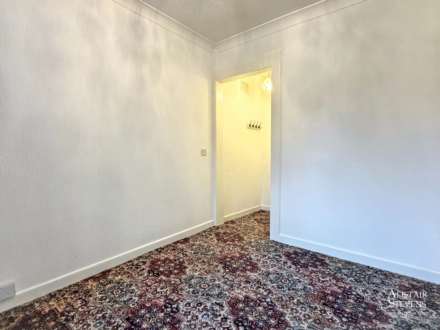 Bickerstaffe Close, Shaw, Image 10