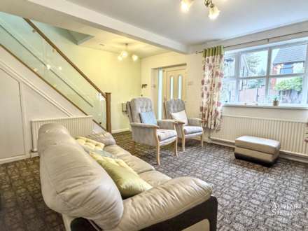 Bickerstaffe Close, Shaw, Image 2