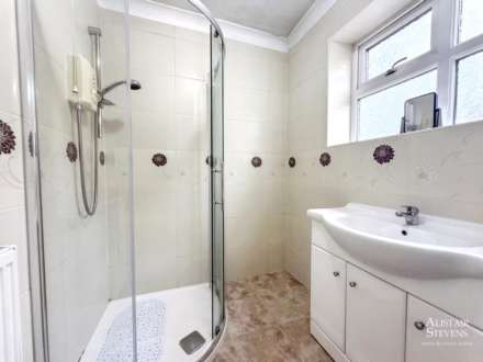 Bickerstaffe Close, Shaw, Image 20