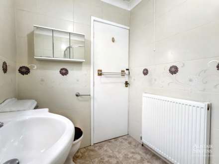 Bickerstaffe Close, Shaw, Image 21
