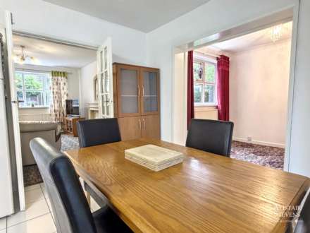Bickerstaffe Close, Shaw, Image 3