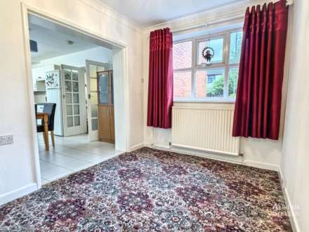Bickerstaffe Close, Shaw, Image 9