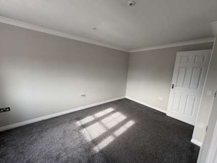 Elmstone Drive, Royton, Image 15