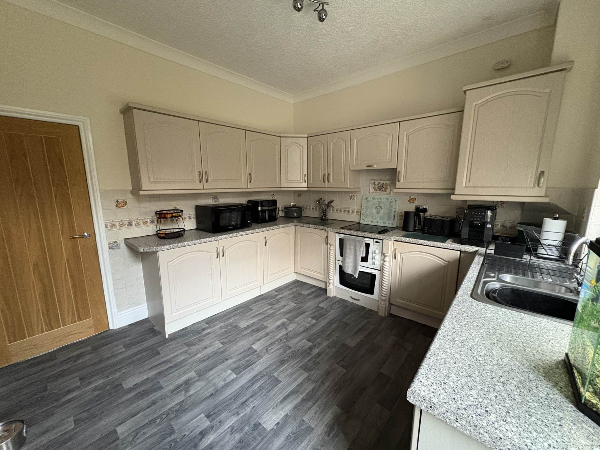 Albert Street, Royton, Image 3
