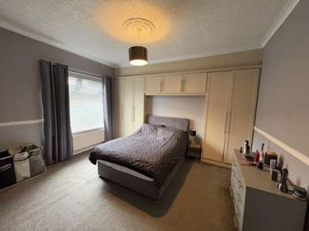 Albert Street, Royton, Image 5