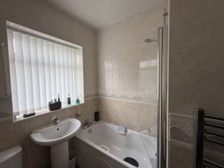 Albert Street, Royton, Image 8