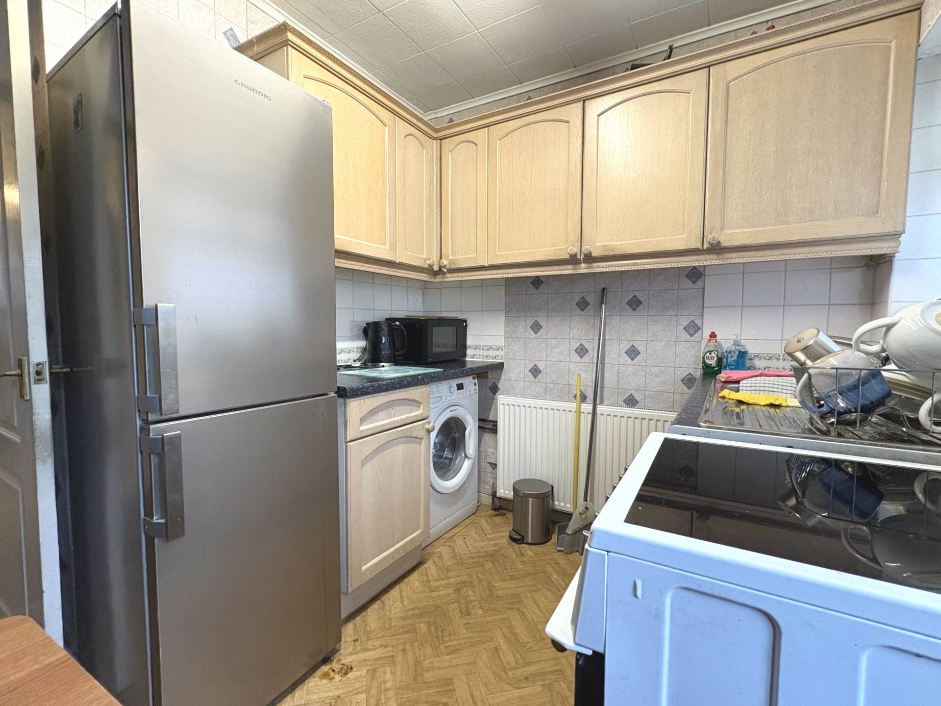 Norfolk Way, Royton, Oldham, Image 6