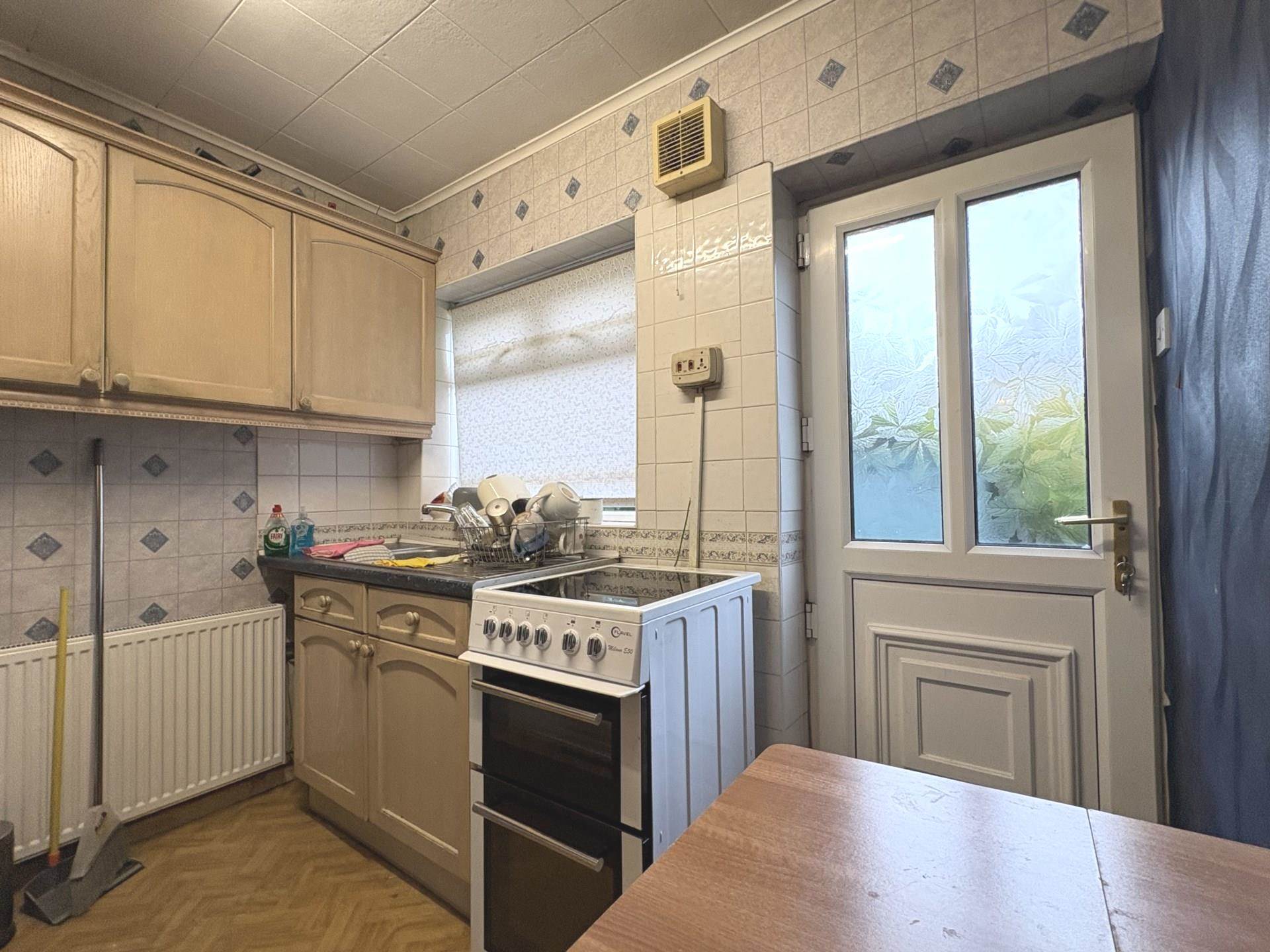 Norfolk Way, Royton, Oldham, Image 7