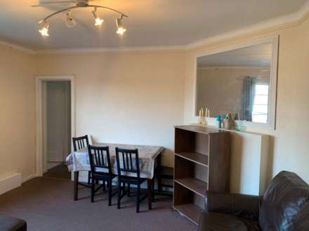 Westlodge Court, Acton, Image 3