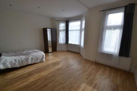 Room (Double), Drayton Gardens, West Ealing