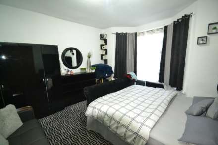 Property For Rent Drayton Gardens, West Ealing, London