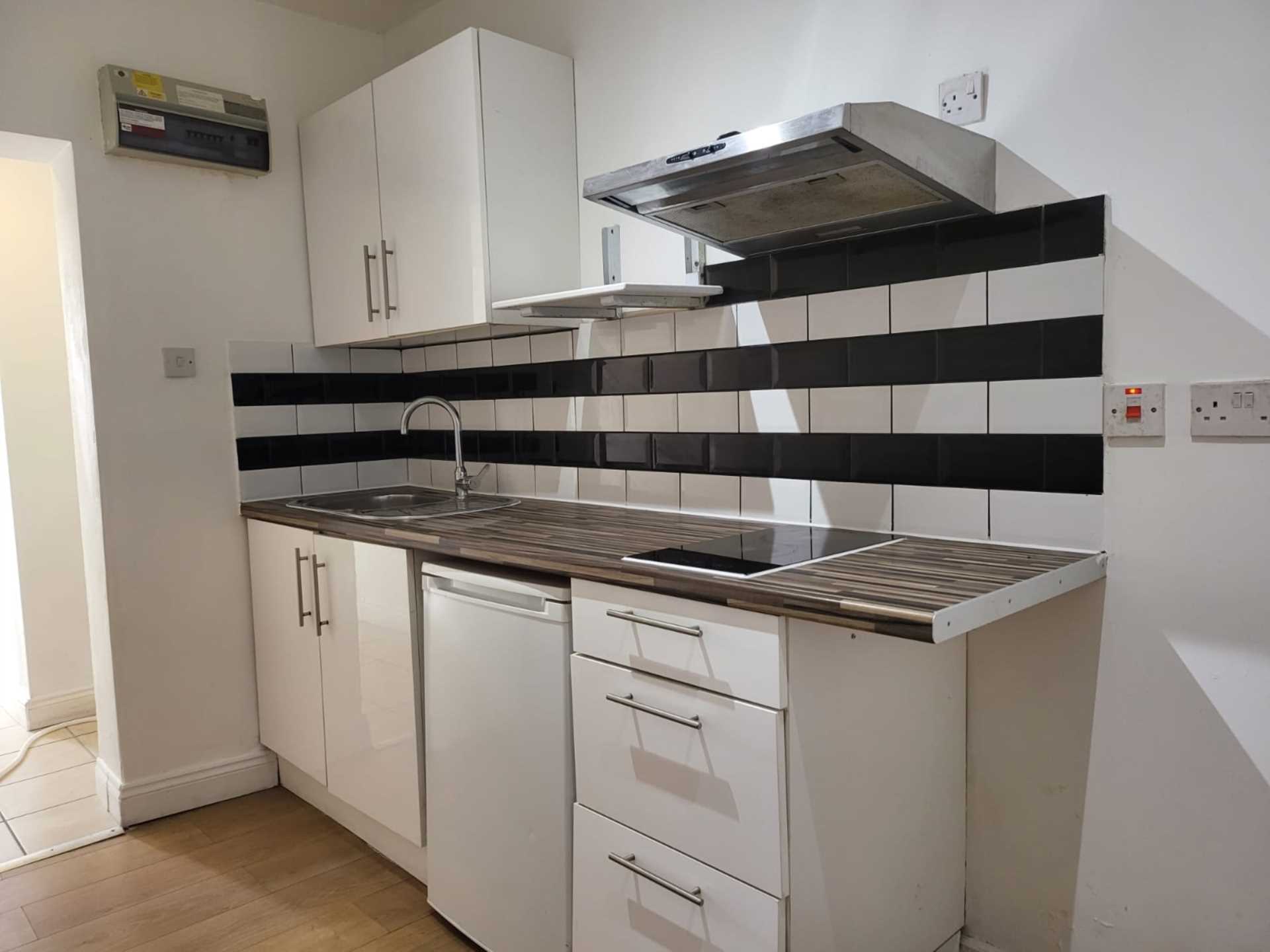 Boston Road, Hanwell, Image 2