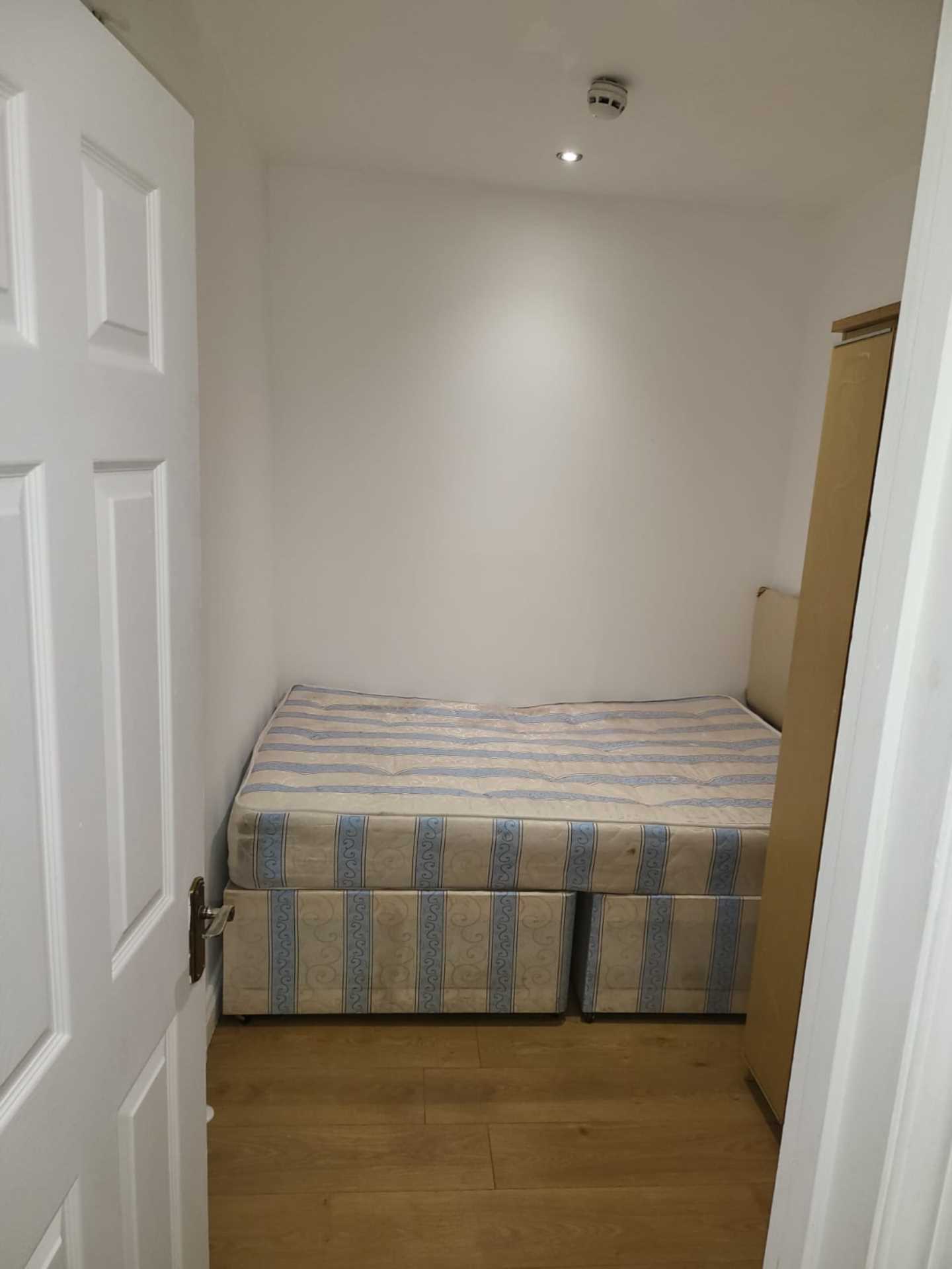 Boston Road, Hanwell, Image 5