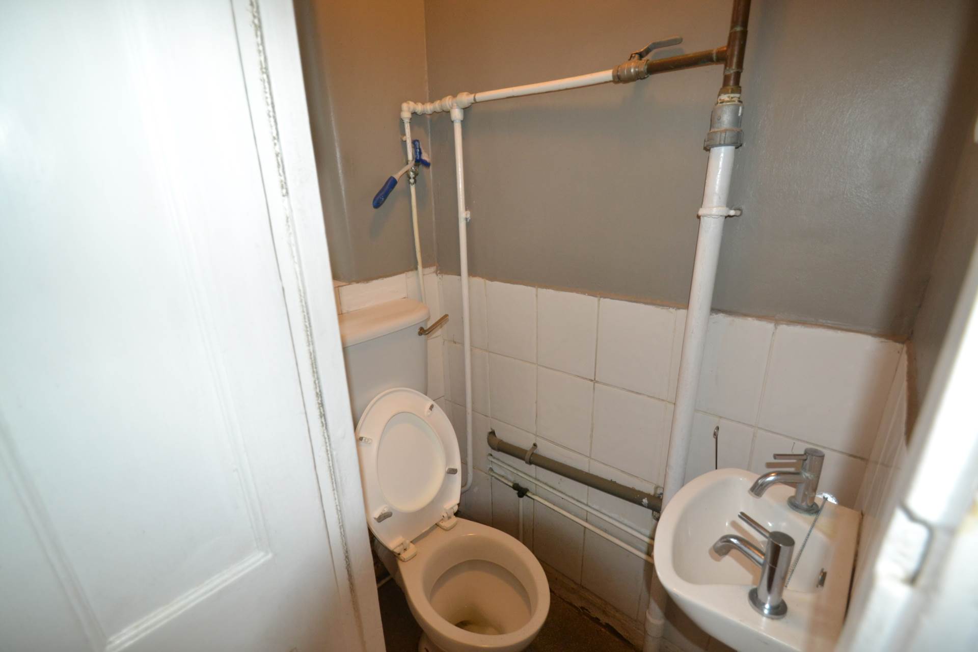 Lawrence Close, White City, Image 5