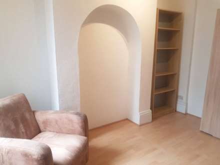 Drayton Avenue, West Ealing, Image 10