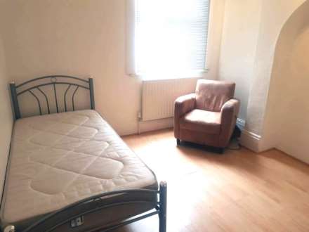 Drayton Avenue, West Ealing, Image 4