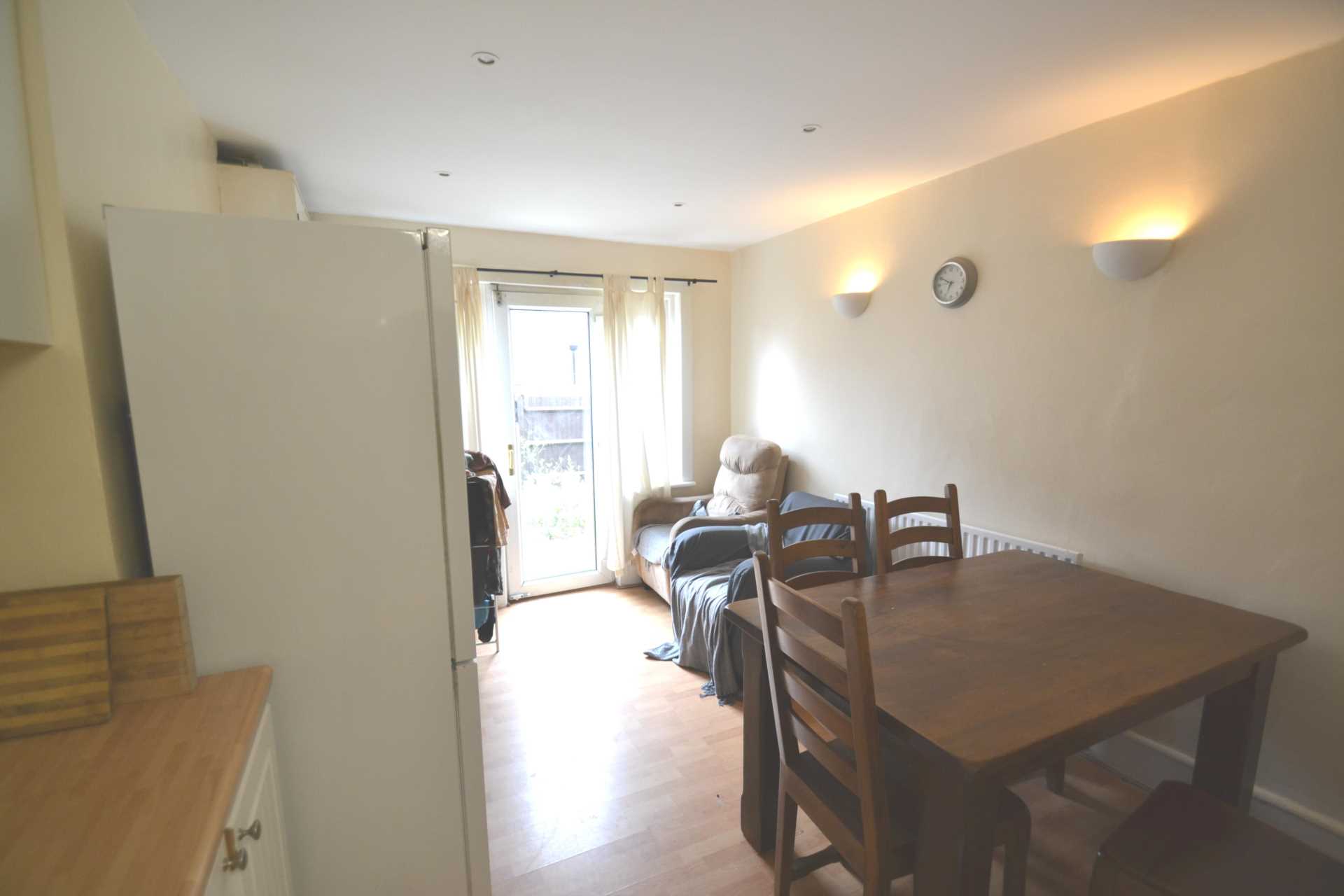Drayton Avenue, West Ealing, Image 10