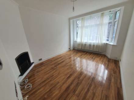 Studland Road, Hanwell, Image 3