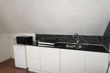 The Ridings, Ealing, Image 6