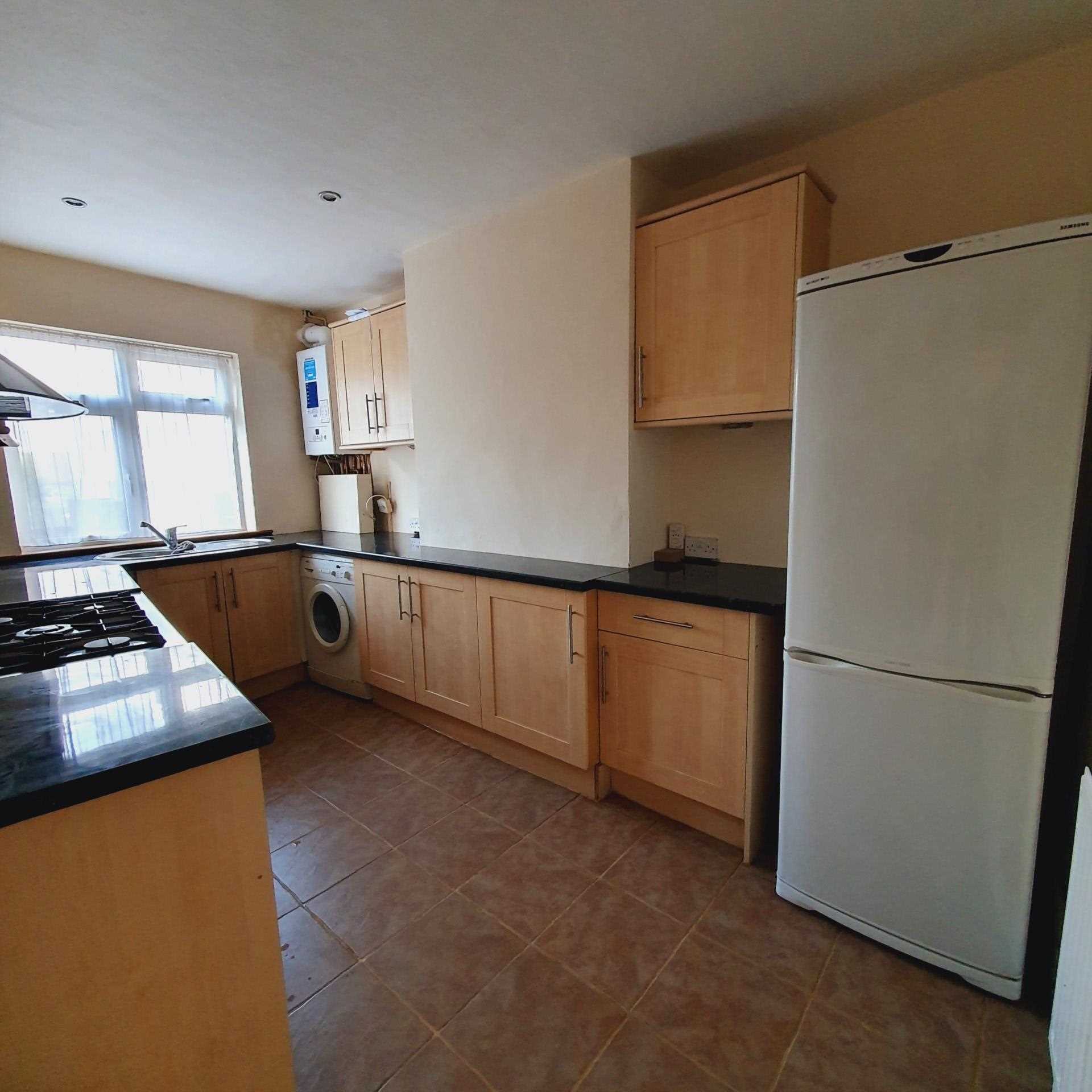 Ruislip Road East, Greenford, Image 1