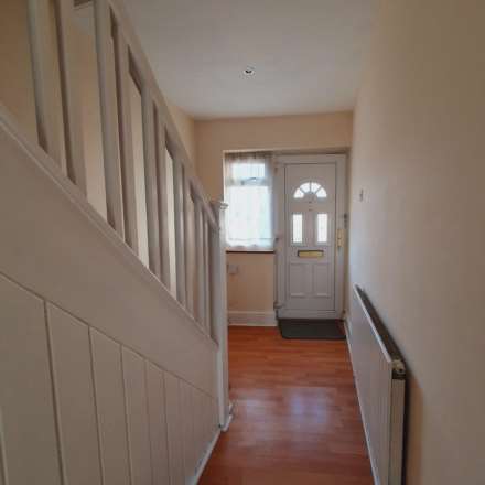Ruislip Road East, Greenford, Image 6
