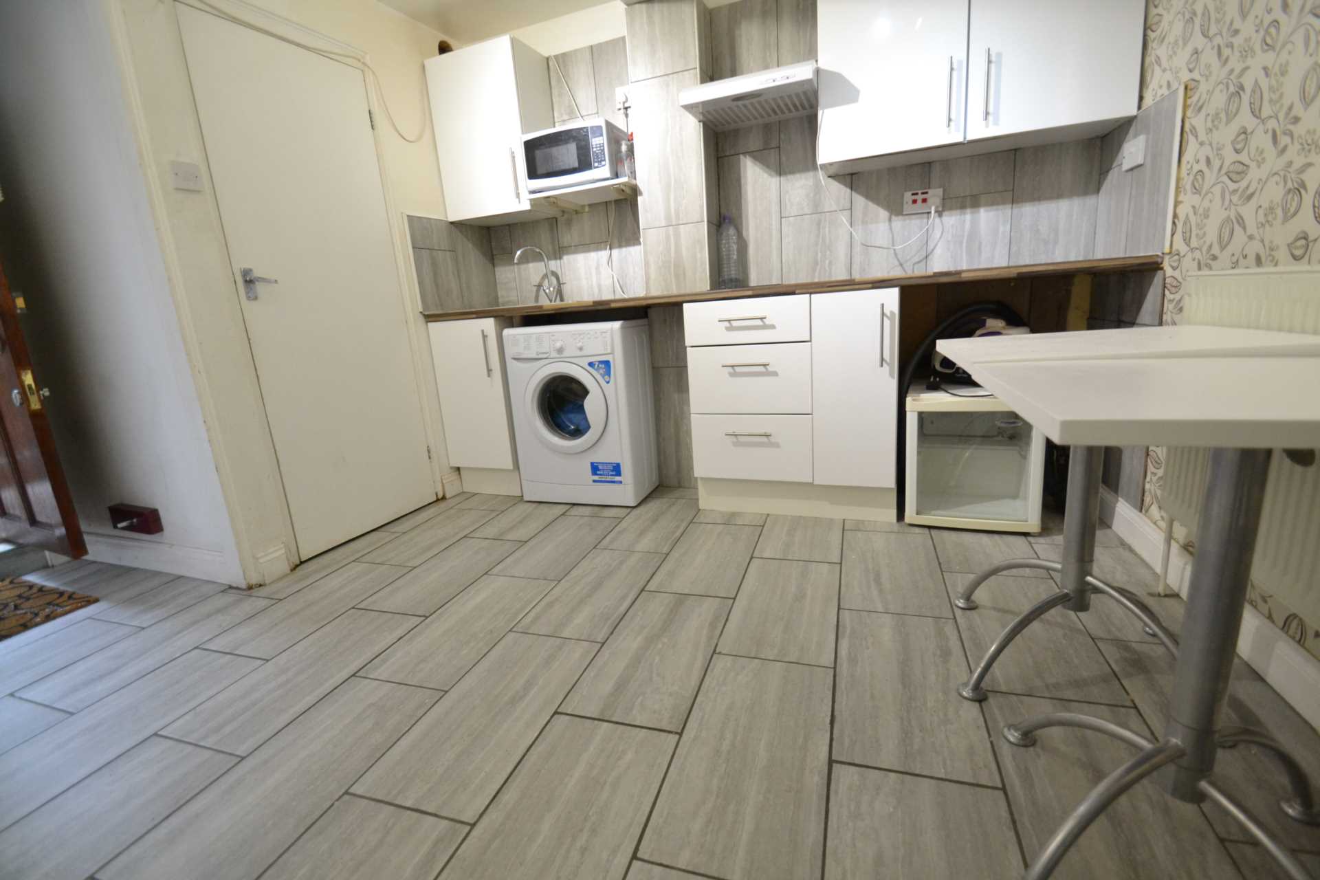 Boston Road, Hanwell, Image 13
