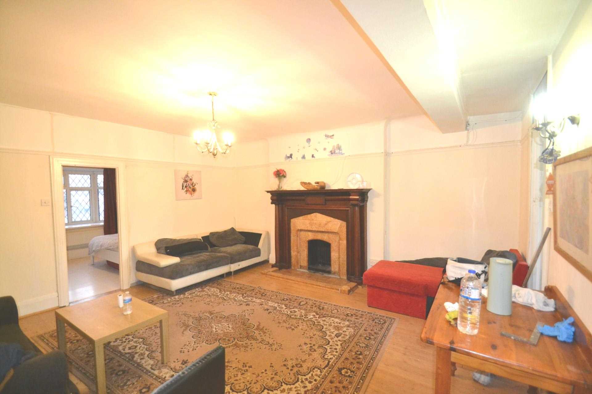 Blackbird Hill, Kingsbury, Image 7