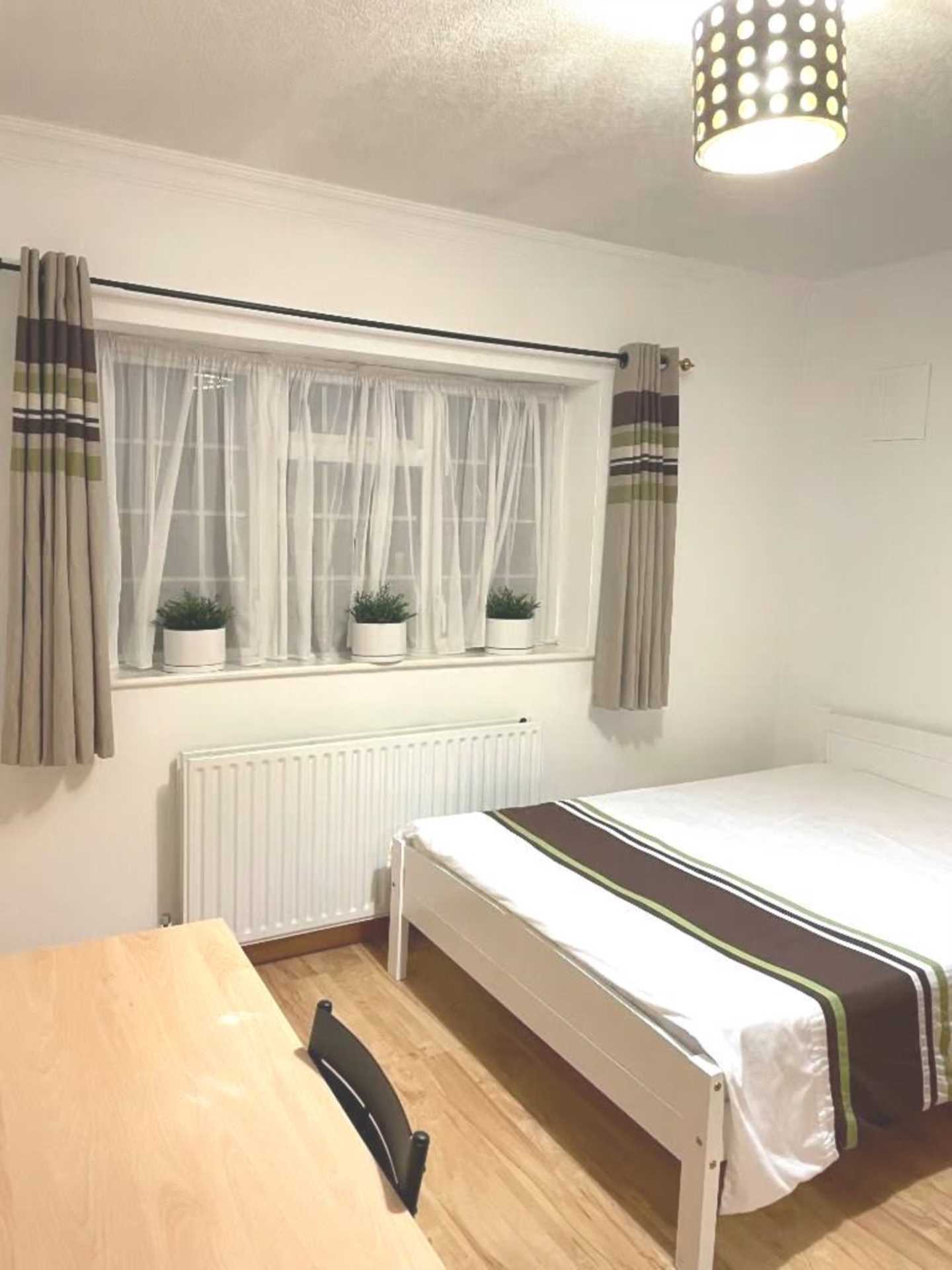 Currey Road, Greenford, Image 1