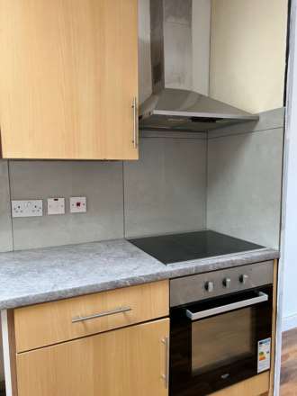 Lady Margret Road, Southall, Image 5