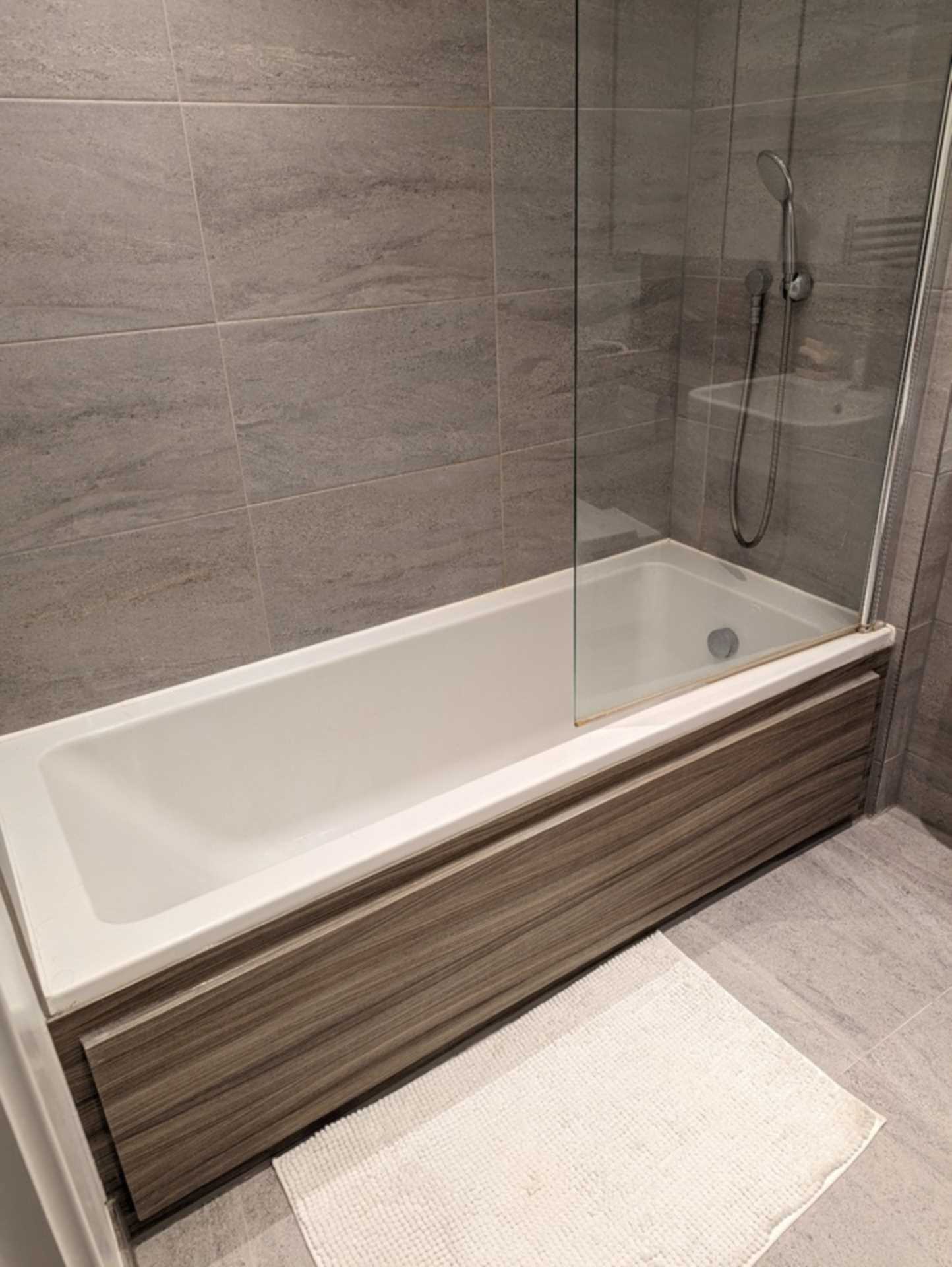 Jasmin House, lismore Boulevard, Colindale, Image 13