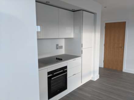 Jasmin House, lismore Boulevard, Colindale, Image 2