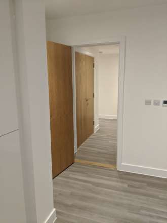 Jasmin House, lismore Boulevard, Colindale, Image 9