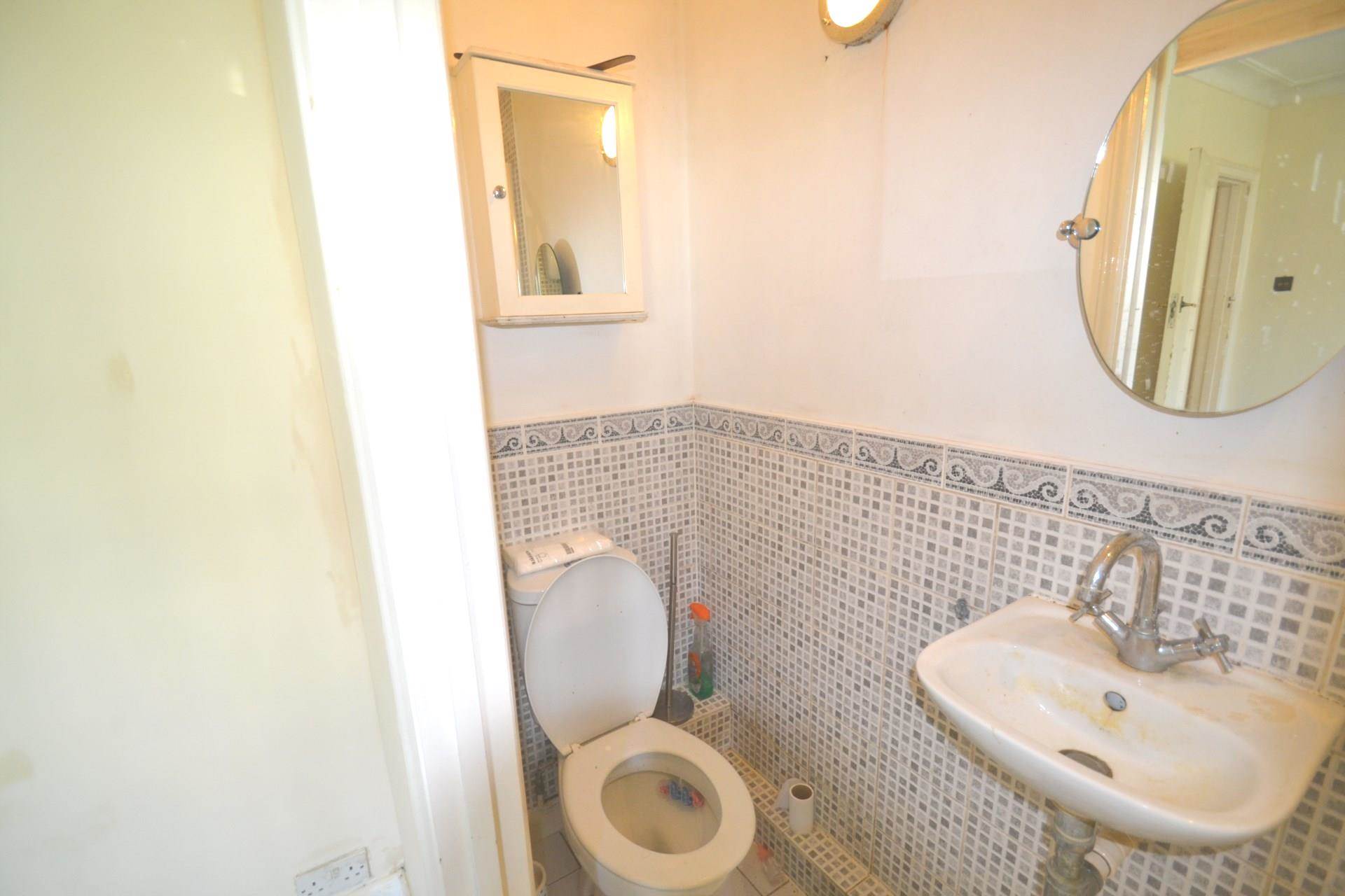 Barn Way, Brent, Image 6