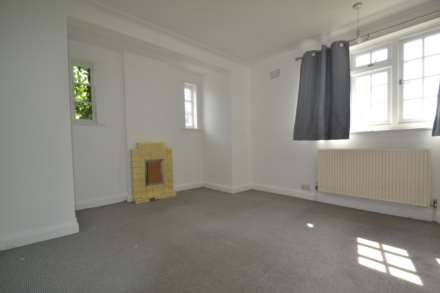 Barn Way, Brent, Image 7