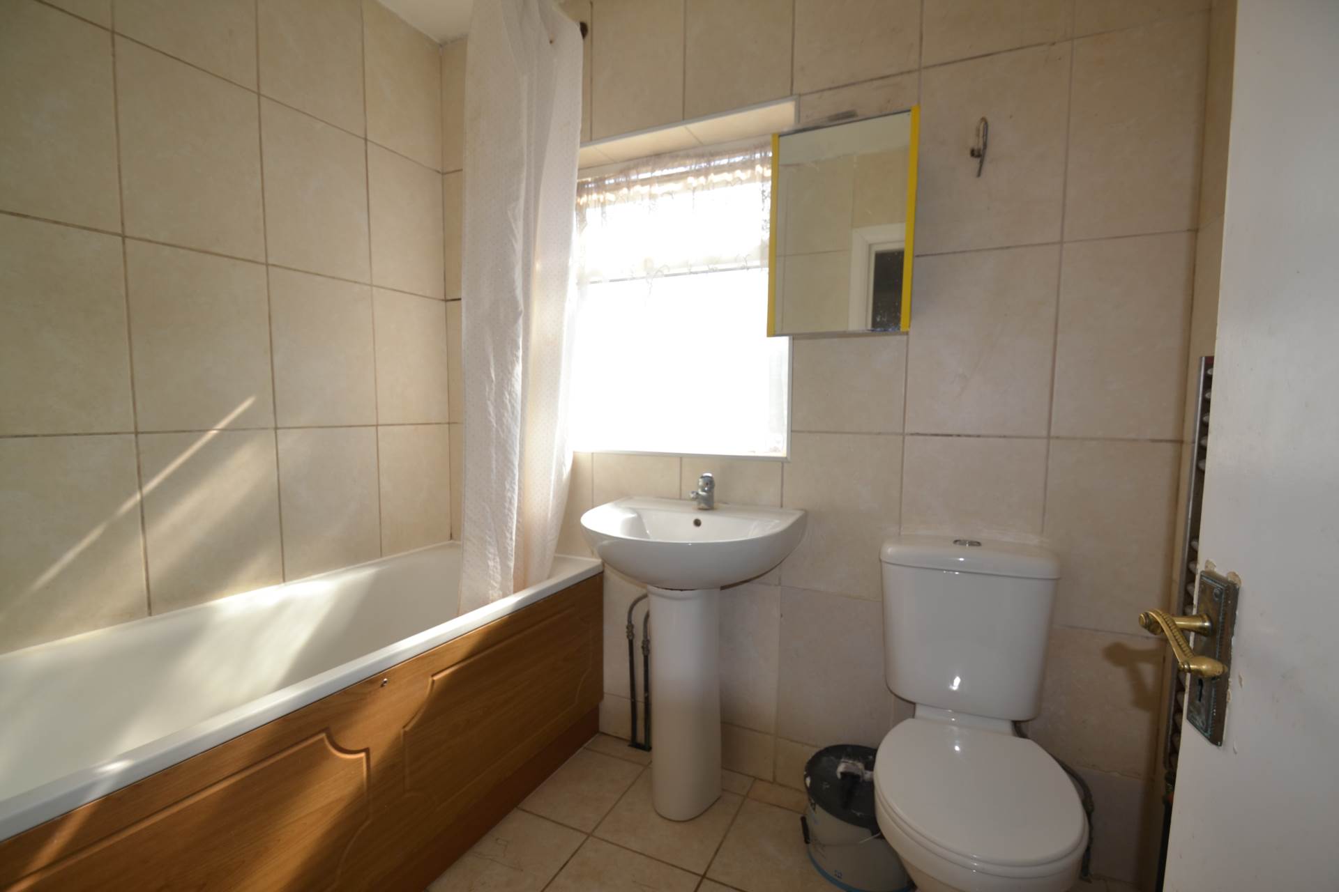 Drew Gardens, Greenford, Image 3