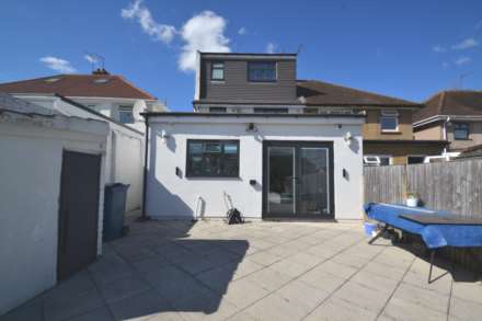 Kingshill Drive, Harrow, Image 7