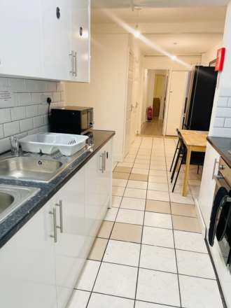 Rectory Road, Southall, Image 2