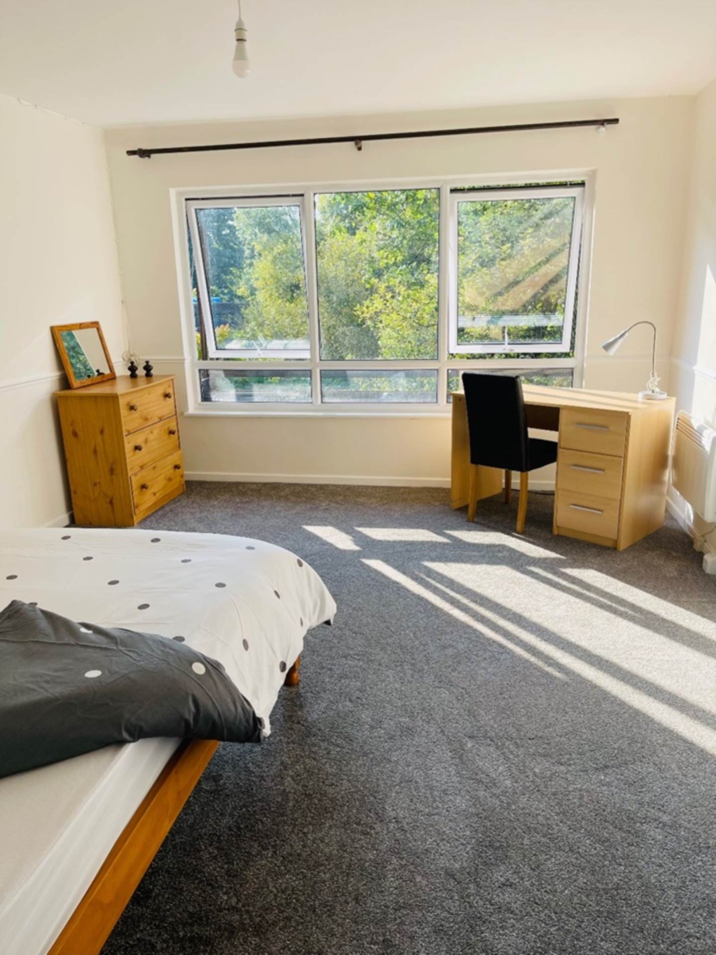 Curran Close, Uxbridge, Image 5