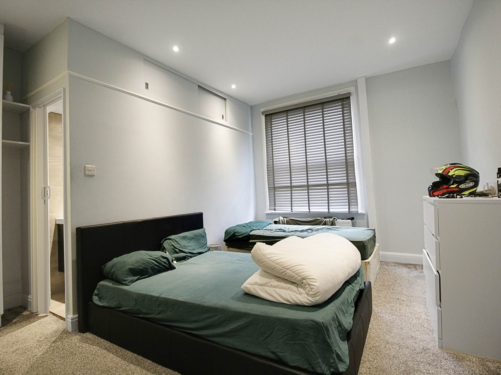 St Stephens Avenue, Shepherds Bush, Image 5