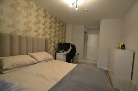 Rubix House,    High Street, Southall, Image 6