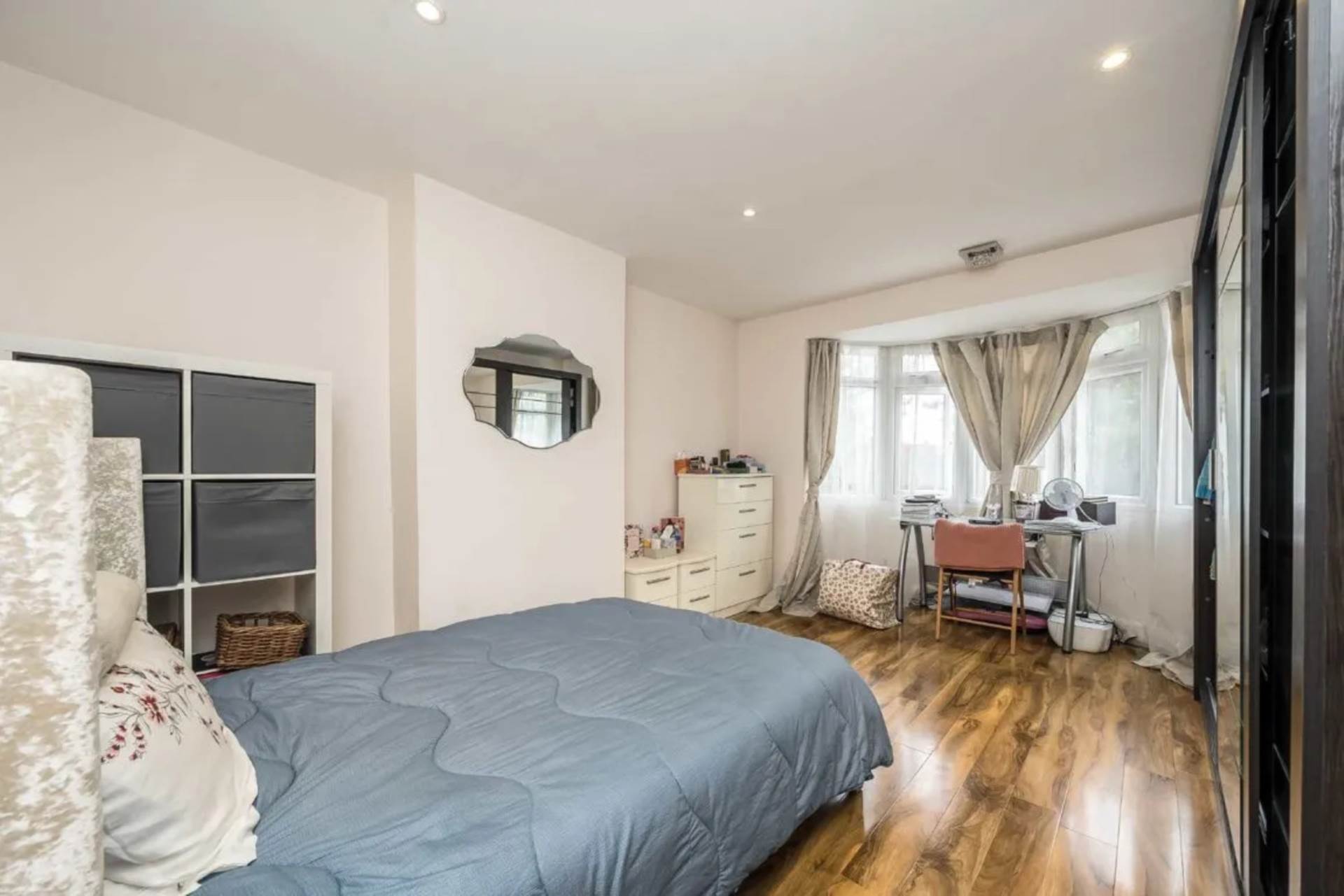 Park Road, Feltham, Image 6
